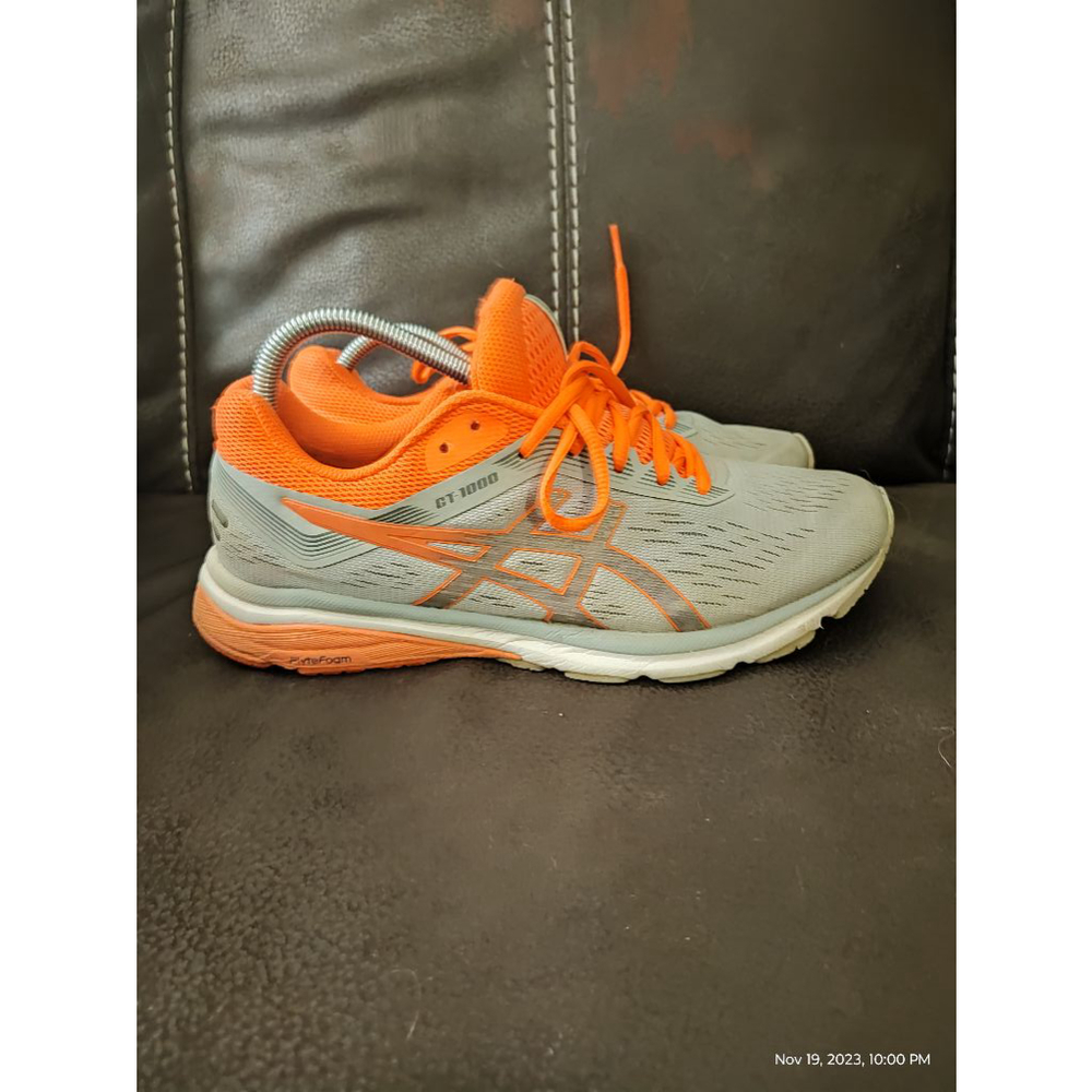Asics GT-1000 Women's Size 9.5 in Great Condition 1012A030